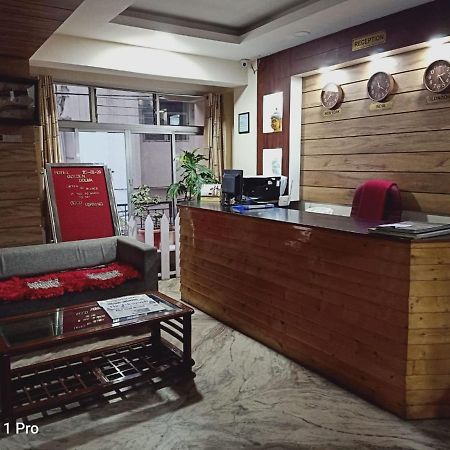 Golden Dolma Hotel Darjeeling  Buitenkant foto